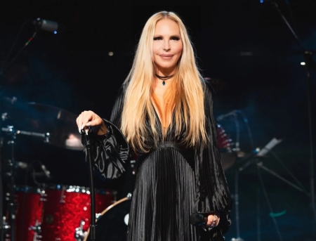 SONGBIRD (BARBRA STREISAND TRIBUTE)
